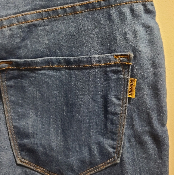 🦇2/$15-Vibrant jeans - Picture 6 of 16